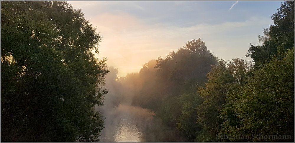 Das Flsschen namens Lippe auf der Grenze zwischen Sauerland und Mnsterland  -  Foto von Sebastian Schormann