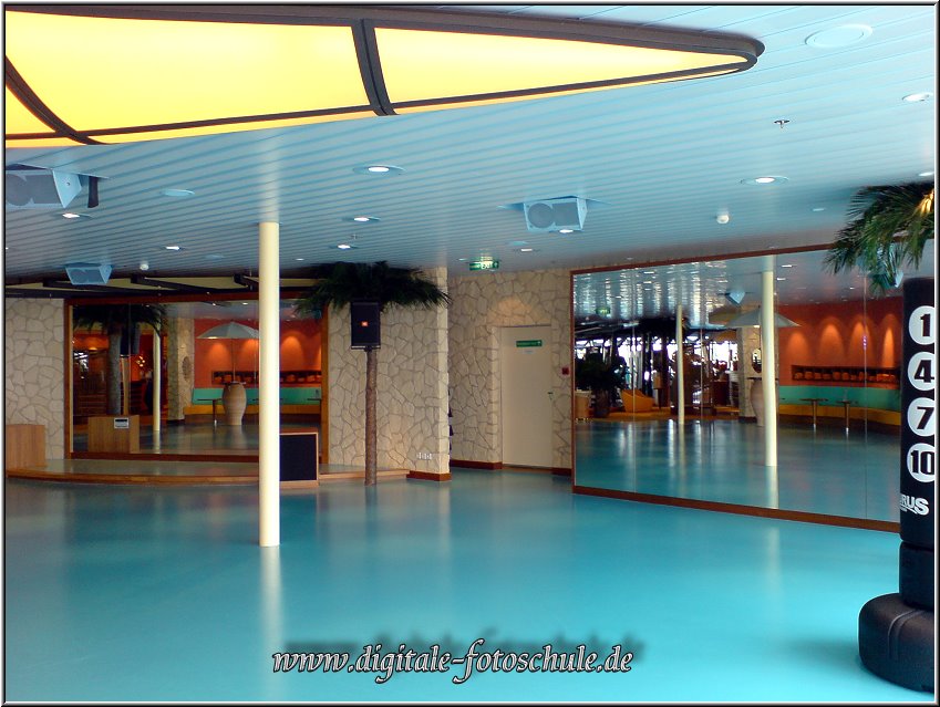 AIDA021.jpg - Im Sportcenter der AIDAbella. Hier werden unterschiedlichste Kurse angeboten.