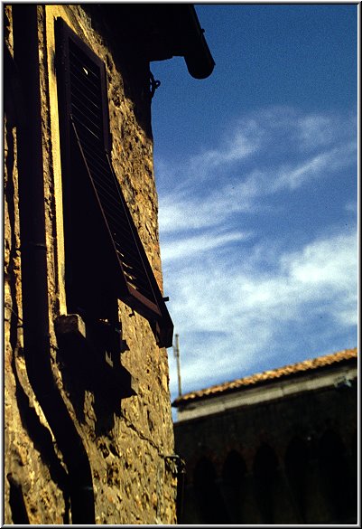 Aus meiner Serie Toskana, entstanden vor vielen Jahren in San Gimignano auf Diafilm.