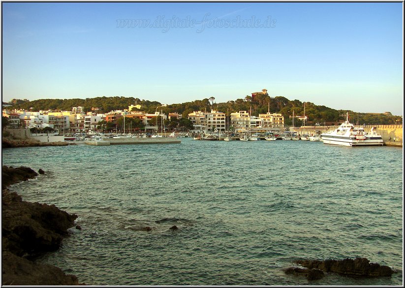 Fotoschule_Mallorca_003.jpg - Der Hafen von Cala Ratjada