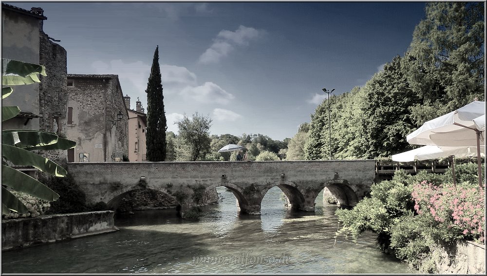 In Borghetto, Blick auf die berhmte Brcke