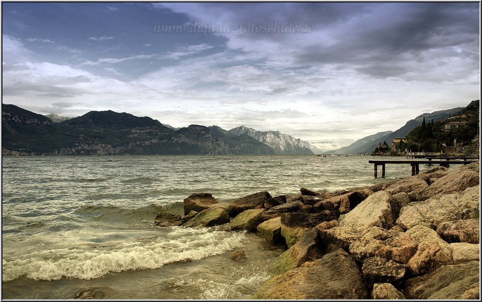 Gardesana_004.jpg - Der Gardasee hat viele Gesichter, die Du während einer Tour über die Gardesana rund um den See kennenlernst.