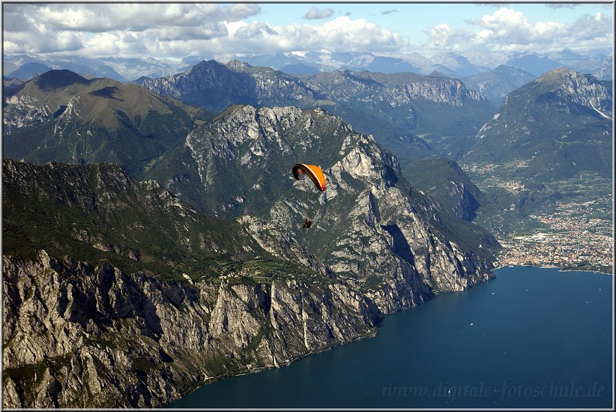 MonteBaldo_017.jpg - So kann man die Schönheiten des Gardasees auch erkunden