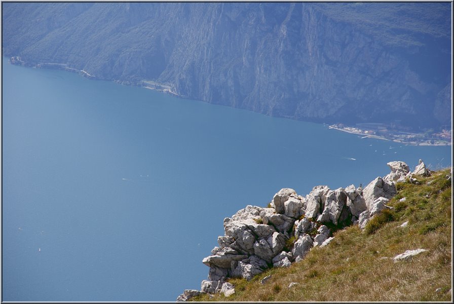 MonteBaldo_029.jpg - An manchen Stellen wurde es etwas gefährlich mit dem fotografieren