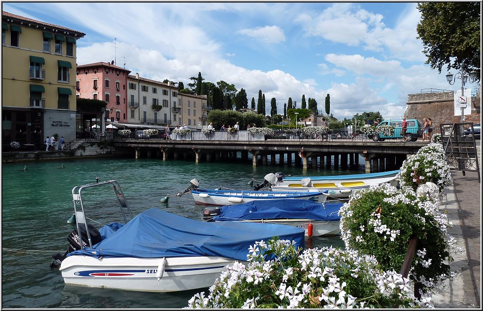 Peschiera_017.jpg - Der Mincio direkt am Eingang zur Altstadt Peschieras