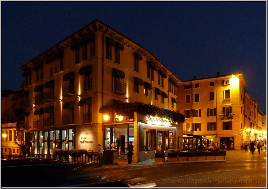 Peschiera_Night_024.jpg - Abends in Peschiera.