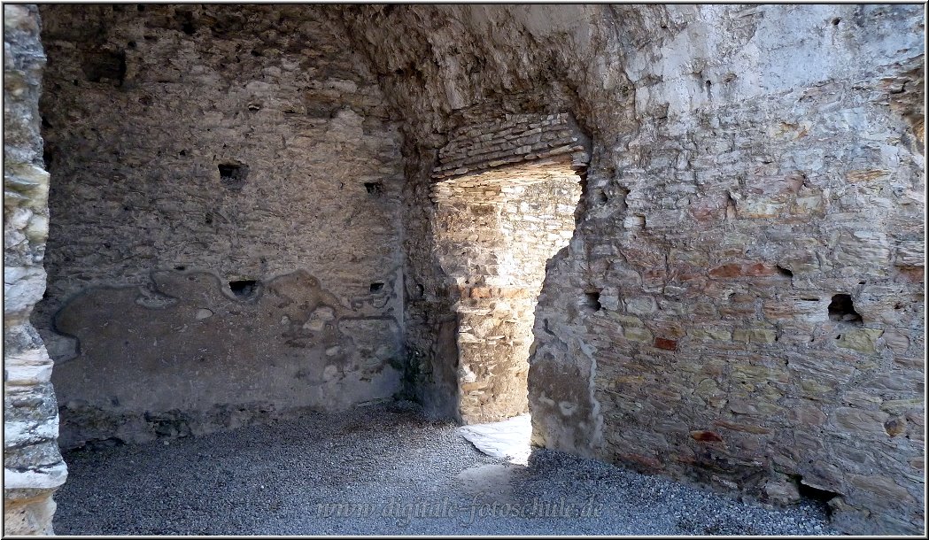 Sirmione_Grotten_008.jpg - Grotten des Catull