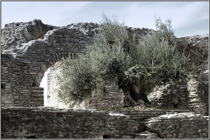 Sirmione_Grotten_016_a