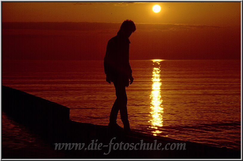 image2699.JPG - Timmendorfer Strand frühmorgens 1984 Sonnenaufgang