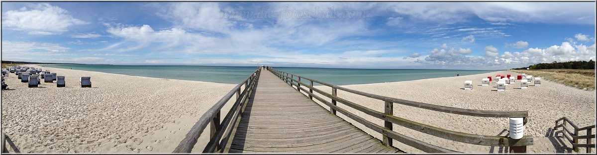 Prerow_2014_003.jpg - Panorama an der Seebrücke in Prerow.