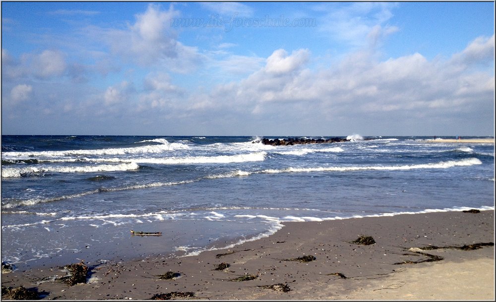 Wustrow_2013_H001.jpg - Das Meer in Wustrow, nahe der Seebrücke