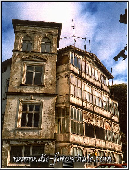 Ruegen_Die_Fotoschule_017.jpg - Das sah man vielerorts, Ende des letzten Jahrtausends in Sellin. Verfallene und äußerst renovierungsbedürftige Villen, die ihren alten Glanz erahnen lassen.