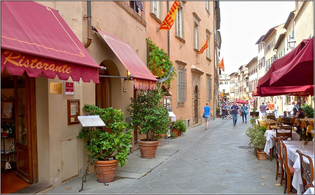 Volterra_004.jpg - Restaurants gibt es in Volterra ohne Ende