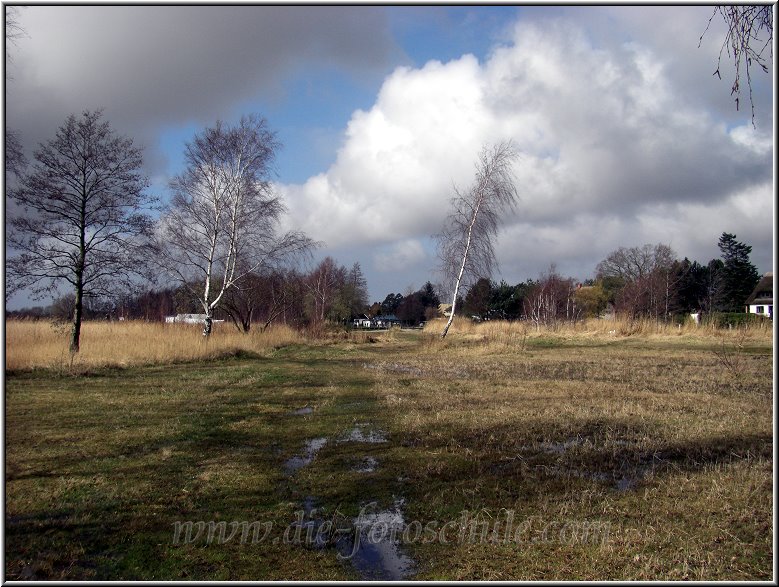 Wieck_06_Die_Fotoschule.jpg - Am Bodden in Wieck nahe des Wiecker Hafens